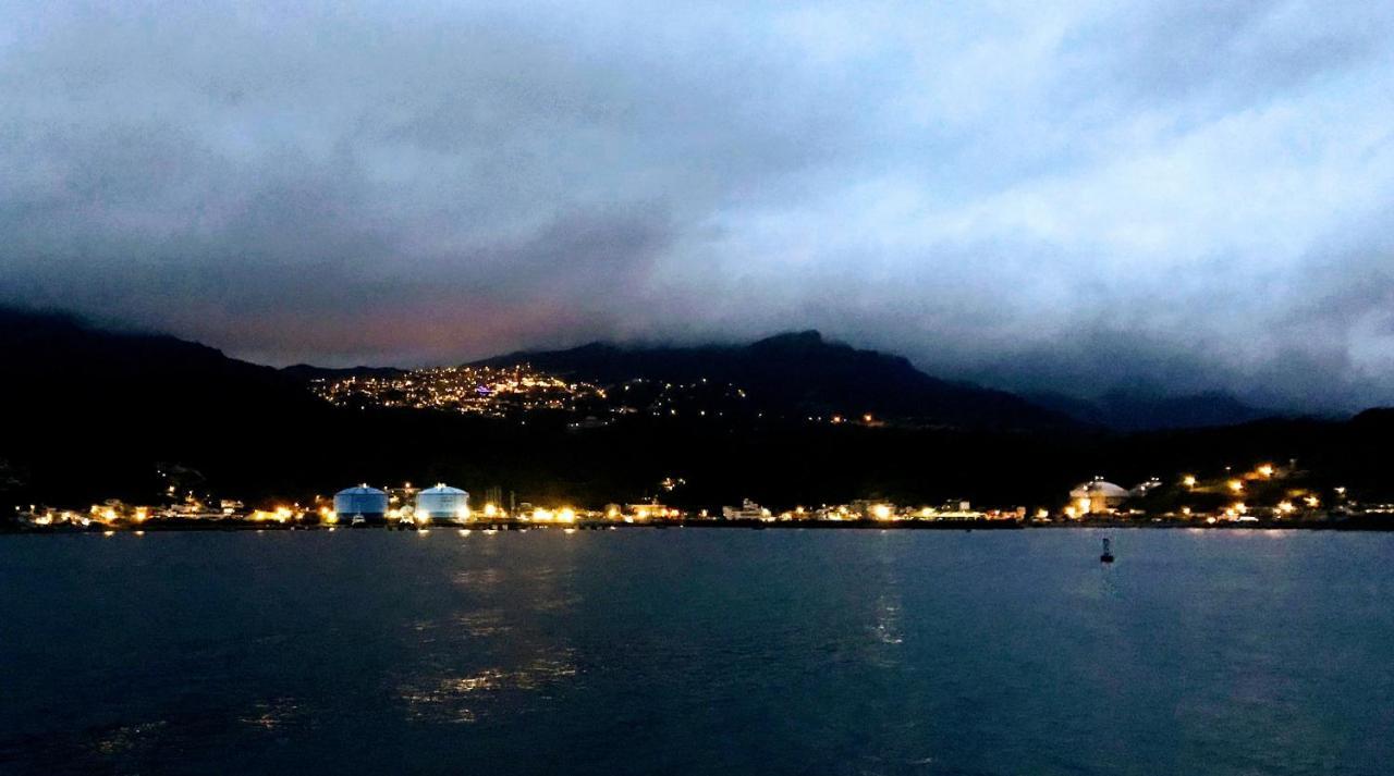 晶晶輕旅民宿 New Taipei City ภายนอก รูปภาพ